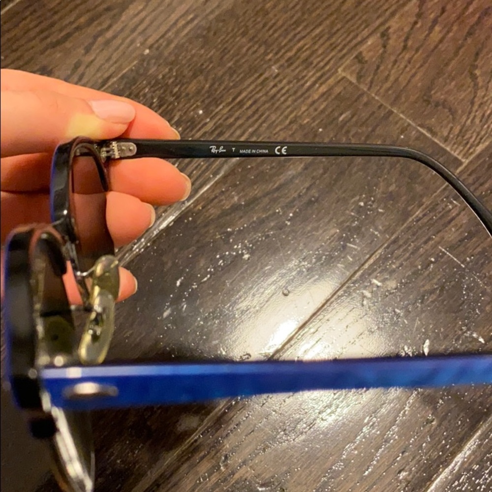 Ray-Ban sunglasses - Picture 3 of 8